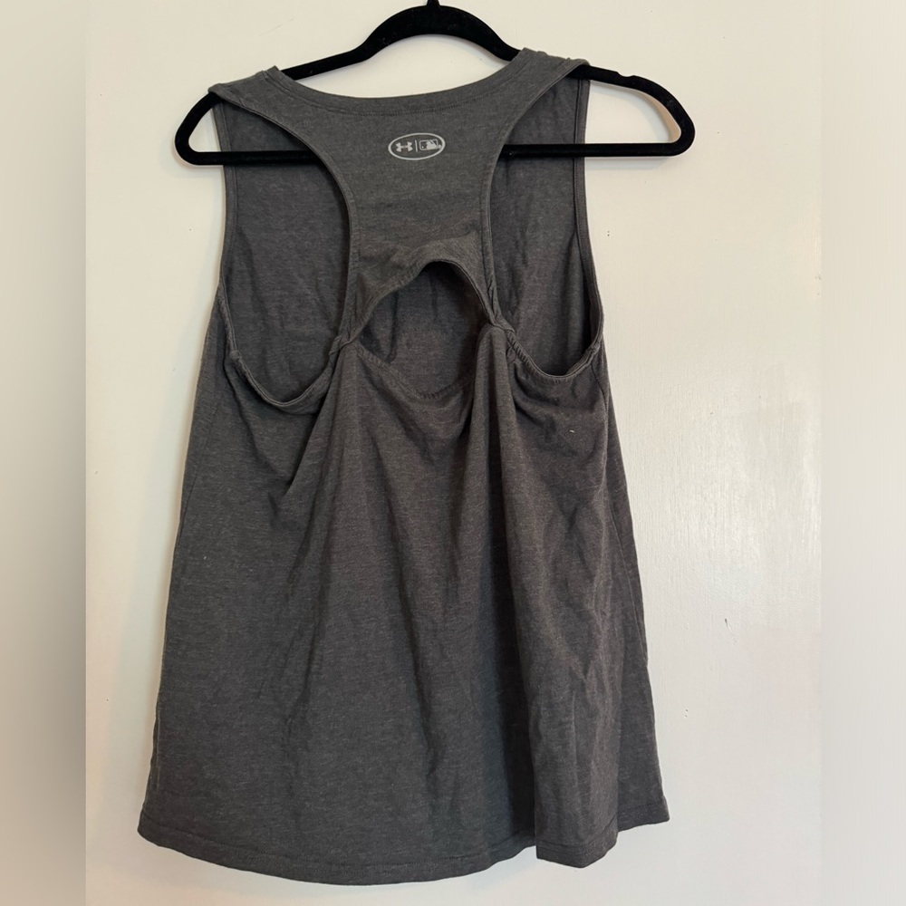 Yankees Women's Razorback Active Tank - Picture 4 of 5